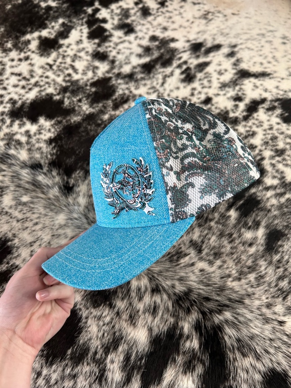 Turquoise Blue Paisley Cinch Cap